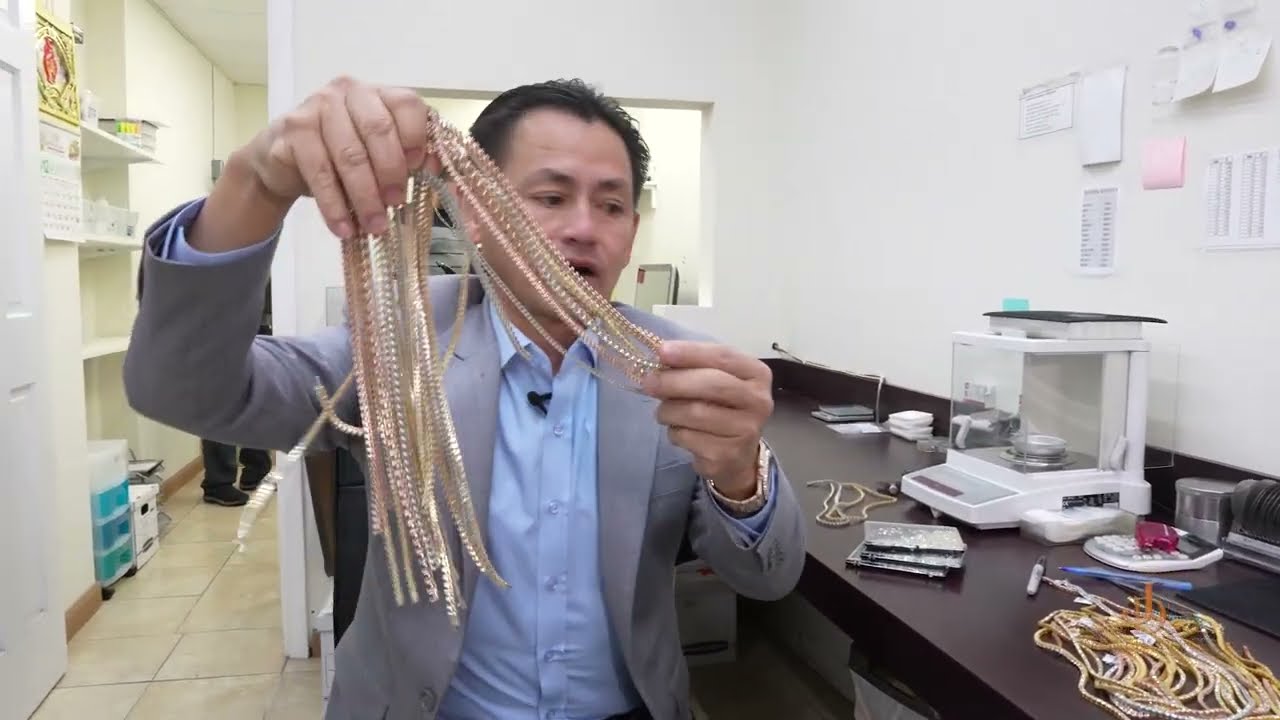 How It's Made: Tennis Chain Diamond Necklace by Johnny Dang & Co.