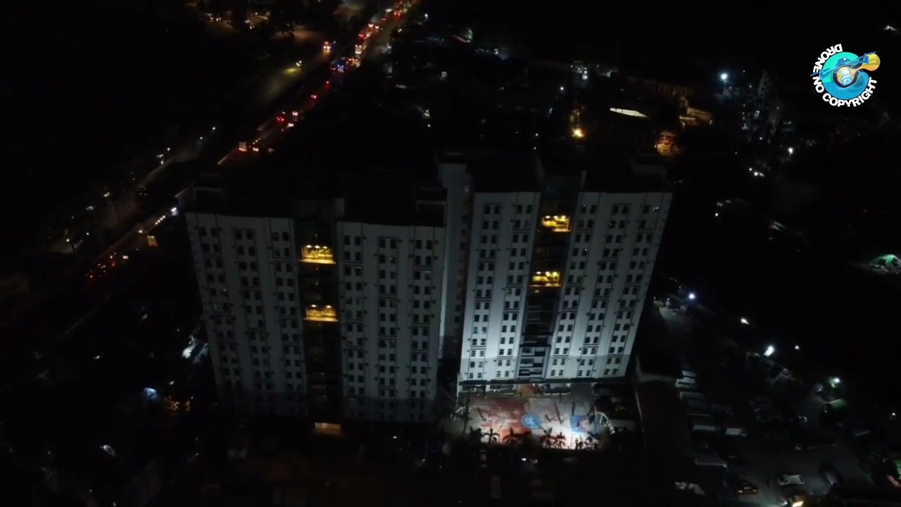 TONDOMINIUM at night