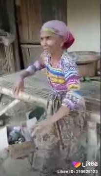 Nenek nenek paling gokil