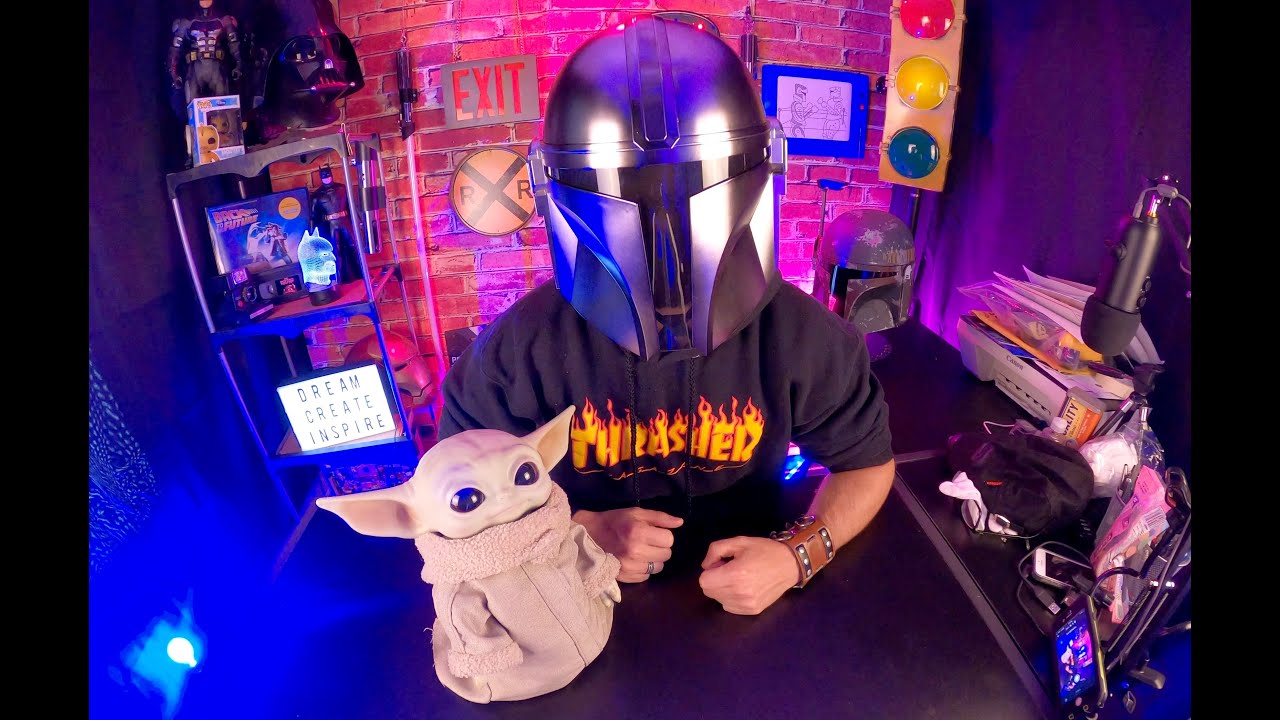 Retro ReAX Hasbro The Black Series Mandalorian Electronic Helmet