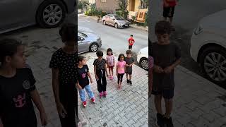 Lolayı Sokağa Saldık Kaçtı Kelebek Sarsılmaz Yeni Video