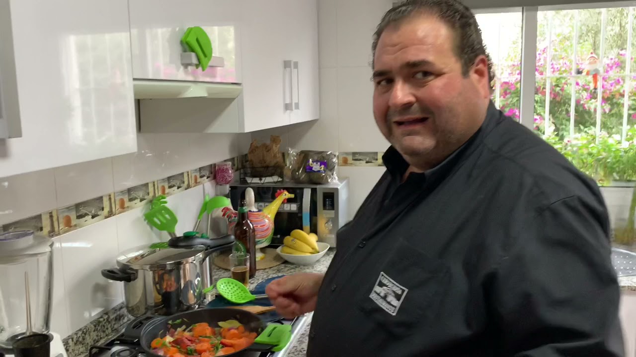 Rabo de toro o vaca en salsa