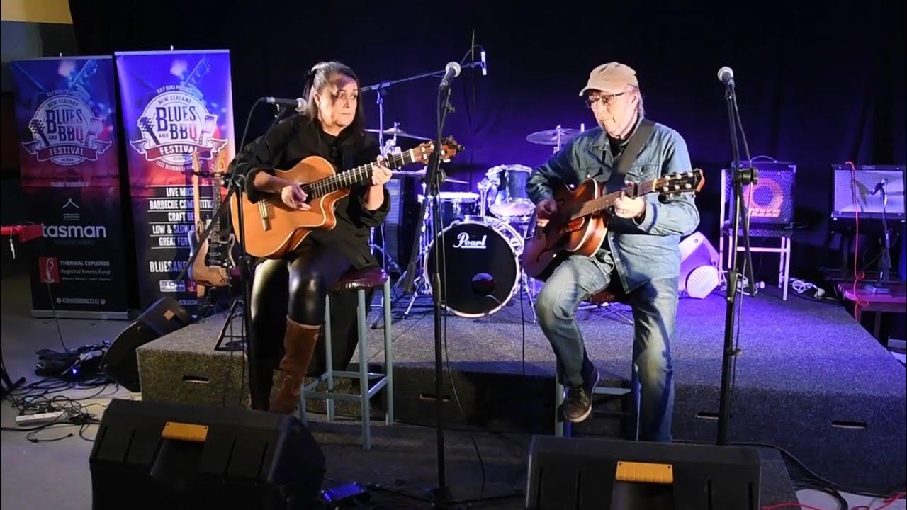 Joanne Melbourne & Mike Garner - In My Girlish Days Joanne Melbourne & Mike Garner - In My Girlish Days
