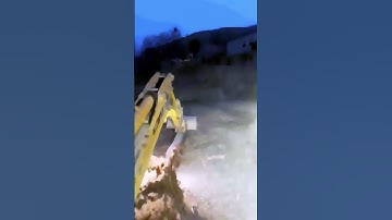 The process of digging stumps - a good method can do more with less
