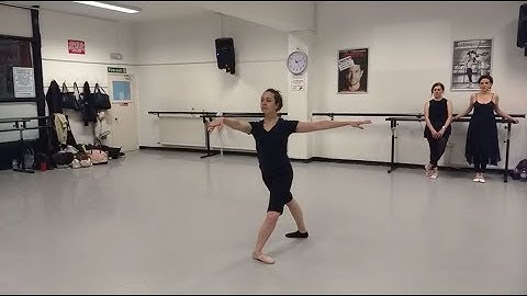 Tombé-Pas De Bourrée & Pirouette En Dehors: ballet tutorial (beginner)