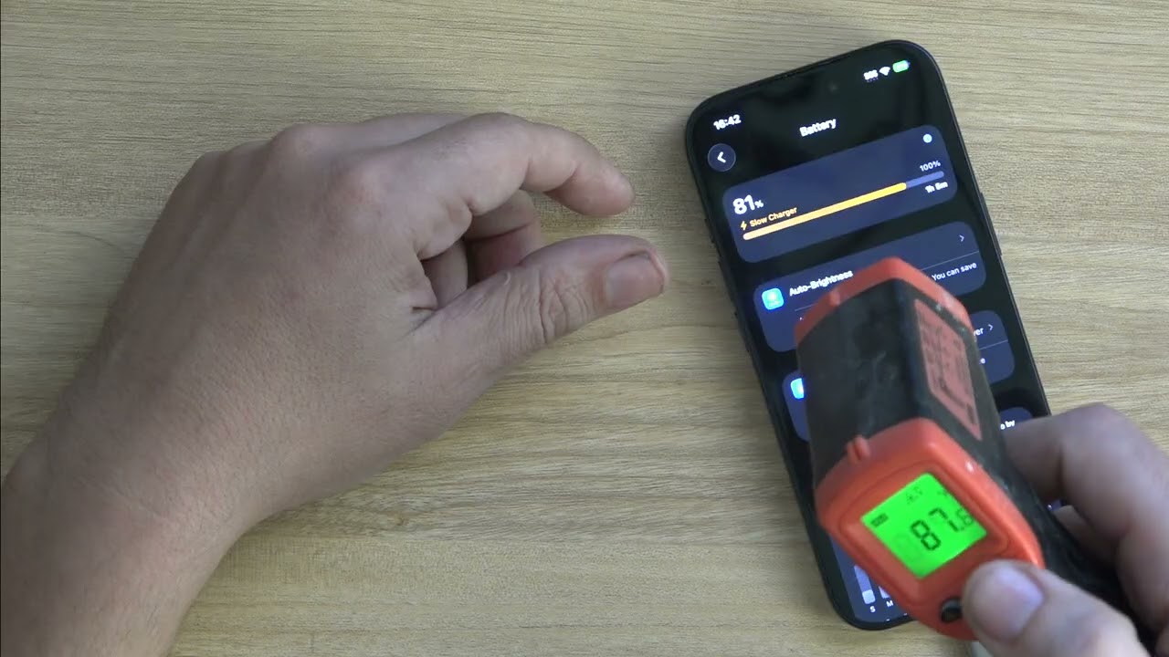 iPhone 17 Pro — это катастрофа: зарядка прекращается при температуре 30°C или 89°F.