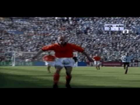 Dennis Bergkamp goal against Argentina - World Cup 1998 (w/ commentary by Jack van Gelder)