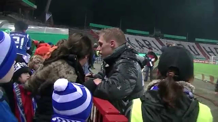 Karlsruher SC - SC Freiburg (DFB Pokal 2012) Hennings nach dem Interview