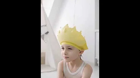 Baby Shower Cap Crown Shape Shampoo Cap with Adjustable Size Eye Protection