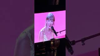 Taylor Swift Stuns Audience At Toy Story 5 With Surprise - Nbc 15