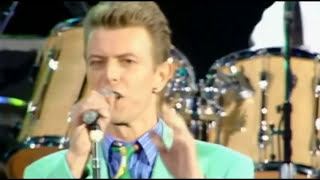 Musicless Musicvideo / QUEEN & DAVID BOWIE - Under Pressure