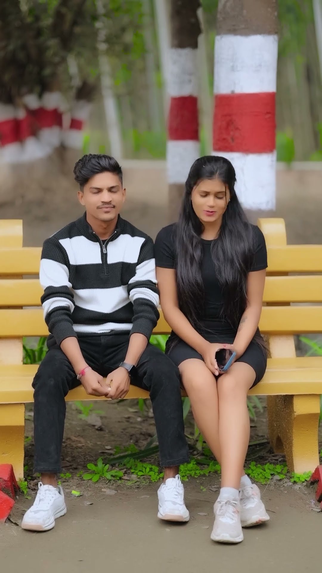 Samne Se Tere papa aa rhe hai bhaag