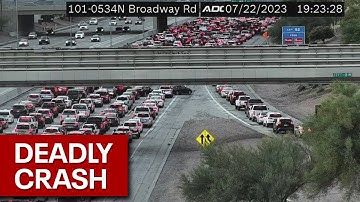 Deadly crash on Loop 101 in Phoenix stops traffic