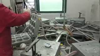 How To Make The Big Foam Balls By Our Pu Foam Machine