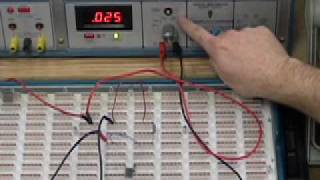 Measuring current in a basic circuit