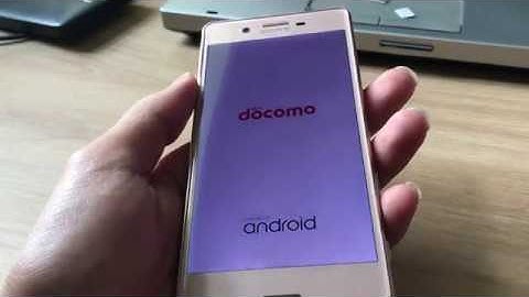 So sánh sony x performance nhà mạng au với docomo năm 2024