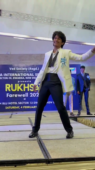 Farewell 23’ (Ramp Walk) | Shahrukh Khan | Deewangi Deewangi | T- Series #farewell #shahrukh #shorts