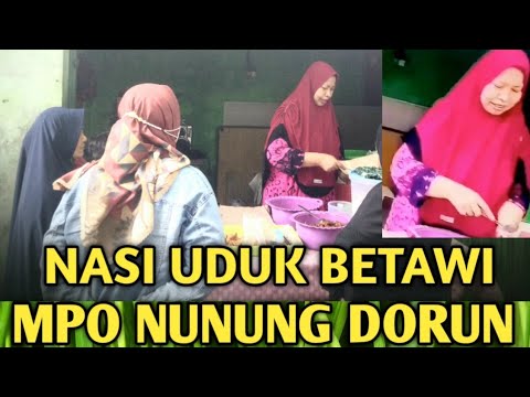 Video: Наси Горенг, Индонезиянын куурулган күрүчүн кантип жеш керек
