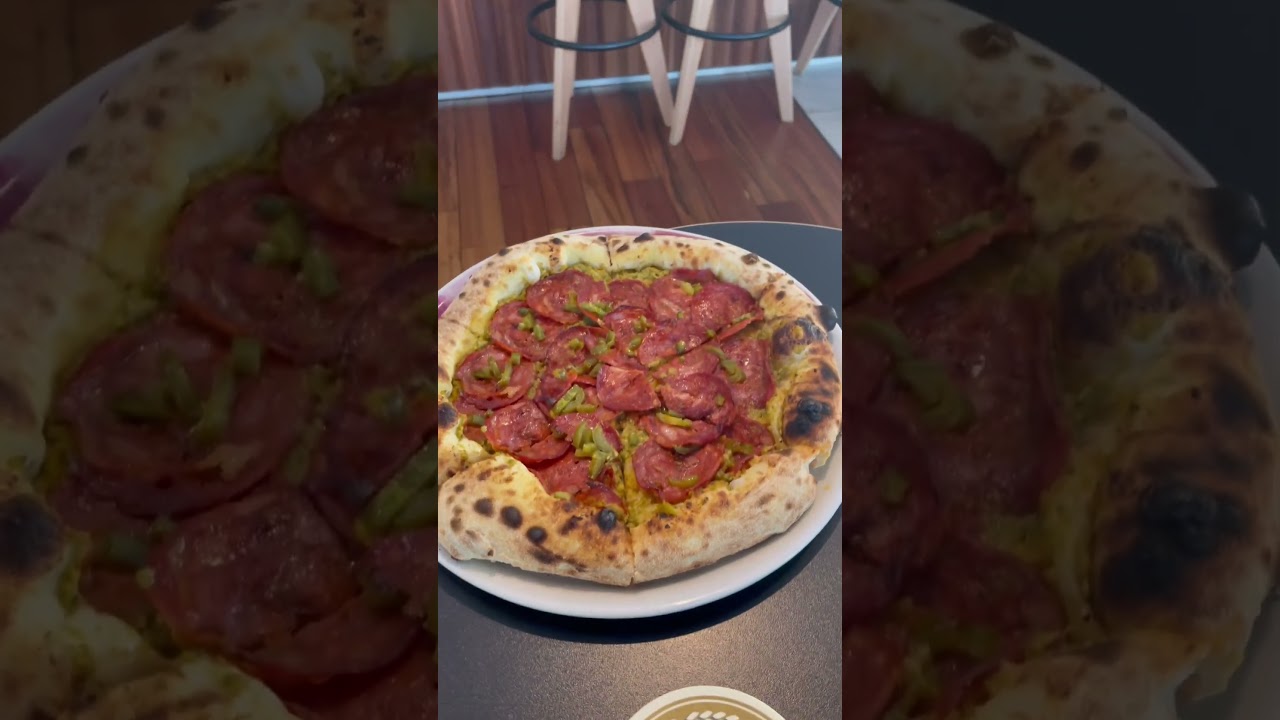 Best pizza in Praha Mama Shelter hotel Pepperoni 