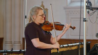 Video thumbnail of "Ólafur Arnalds: Happiness Does not Wait by violinist Angèle Dubeau"