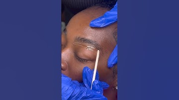 FLAWLESS Brow Wax Tutorial😍😍