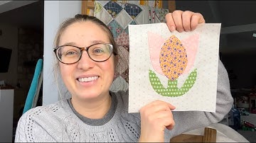 Freezer paper appliqué tutorial- Tulip quilt block free pattern- 2023 Scrappy Sampler- Block 4