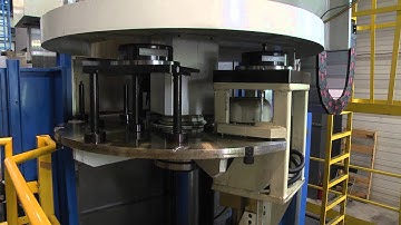 RAFAMET Vertical Turning and Boring Mill