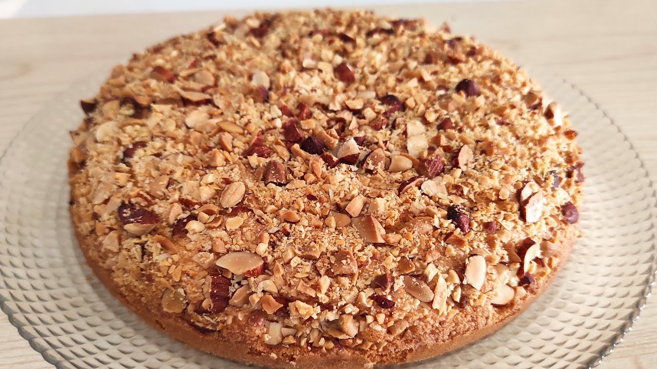torta con frutta secca , deliziosa e facile da fare.