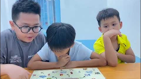 Tiếng Anh Phan Thiết:Mike, Ben and Shin practice talking about What do you do when it
