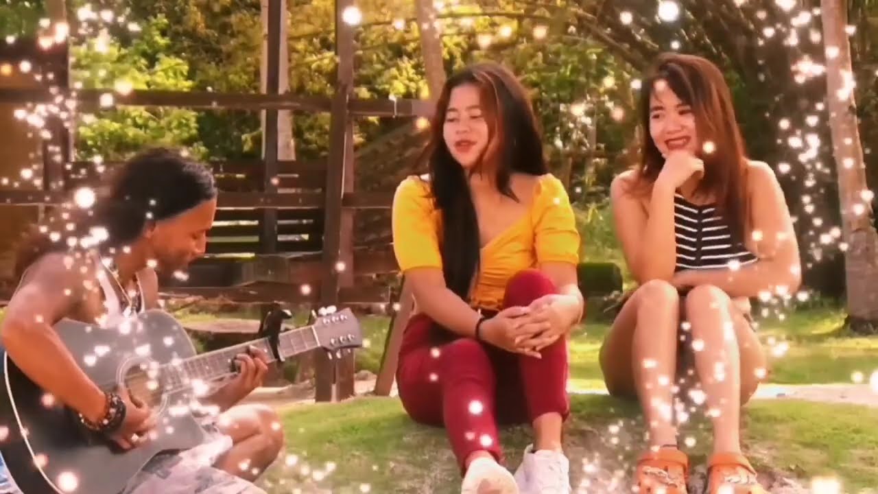 SERENADING IN PUBLIC || Joepe Tubo