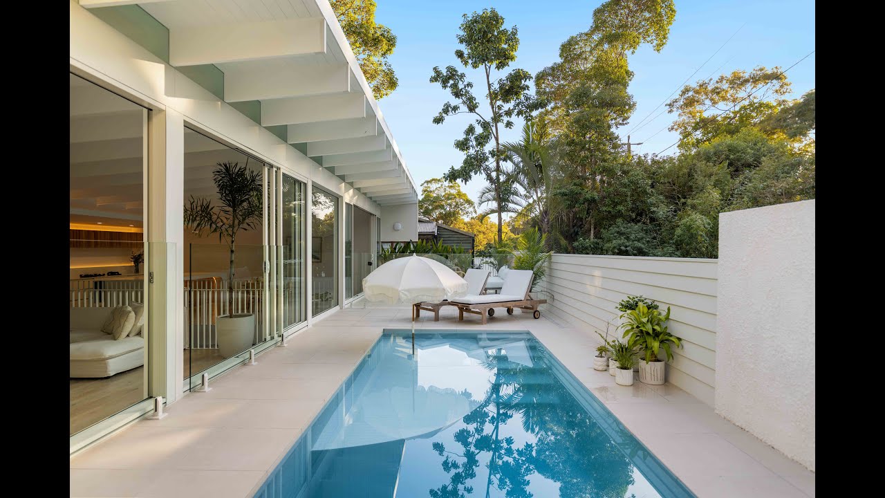 Home Tour in Noosa | 17 Warana Street Noosa Heads
