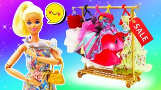 Одежда для Барби - куклы пошли на шоппинг! 👗🎀 Видео для девочек про игры в куклы