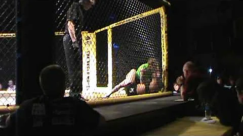 Little Patricia vs Jessica Doerner 125lbs