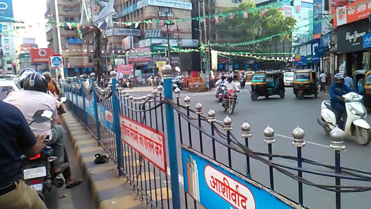 ROAD TRAFFIC AT DAK BUNGALOW FRAZER ROAD PATNA BIHAR INDIA YouTube