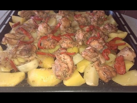 Видео рецепт Курица в духовке с овощами и картофелем