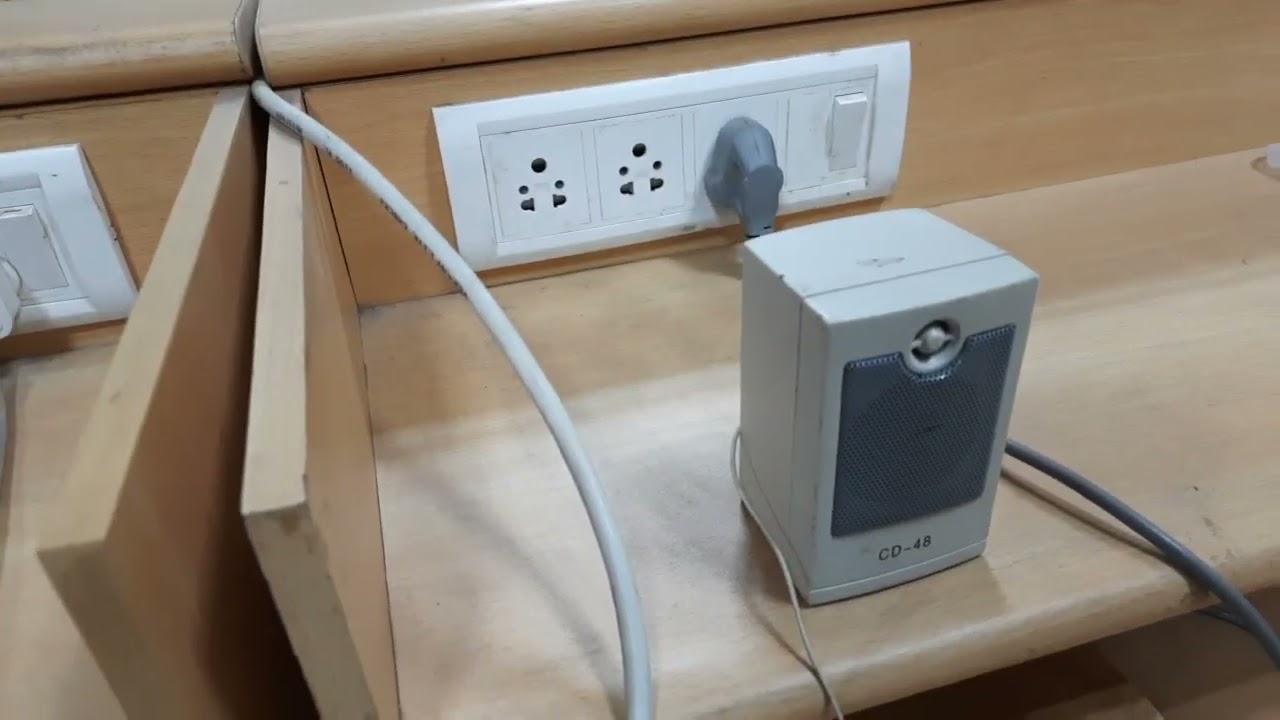 Voice Link in Optical Fiber Communication Lab