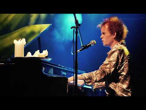 Finn Lynden LIVE