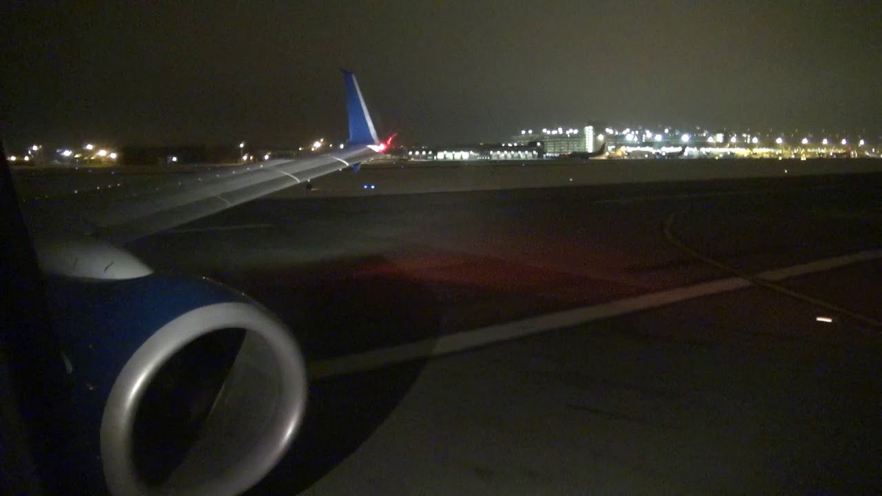 Delta 737-900ER takeoff from Minneapolis/St Paul MSP