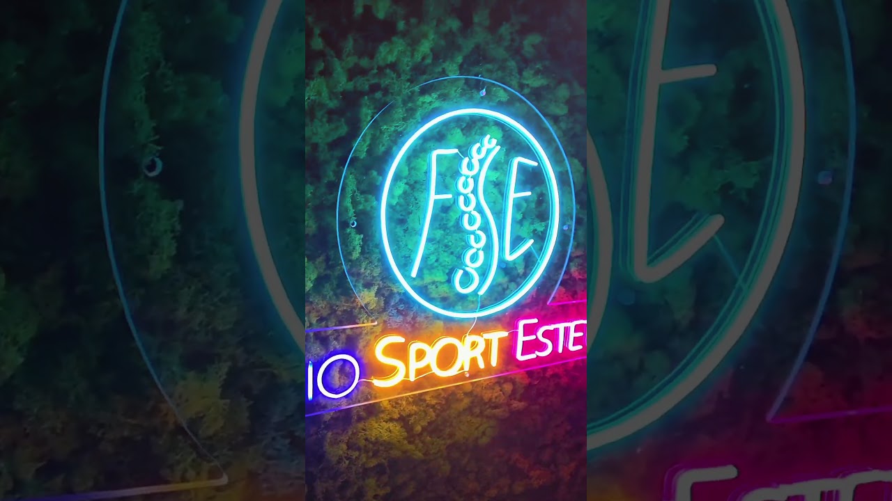 Il tuo logo diventa luce ✨ Bozze e preventivi gratis 