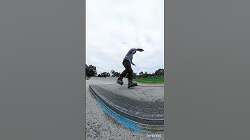 Testing out the insta360 X4 for inline skating at the skatepark #aggressiveinlineskating #creepynuts