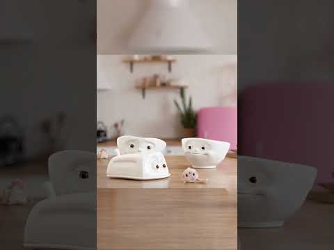 Маслянка біла порцелянова з кришкою Tassen - Посуд з емоціями та обличчями, видео 1