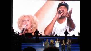 Thinking Out Loud/Let's Get It On Luke Bryan & Little Big Town Kill The lights tour Toronto 6/25/16