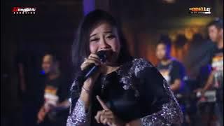 Om adella tergila gila nurma kdi