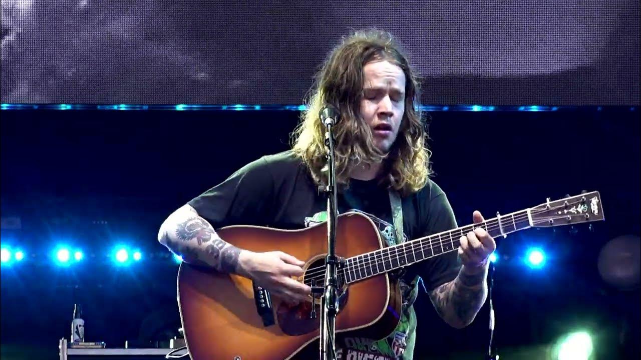 Billy Strings on Doc Watson "My Love Come Rolling Down" 7/22/23 Essex Jct, VT Billy Strings on Doc Watson "My Love Come Rolling Down" 7/22/23 Essex Jct, VT