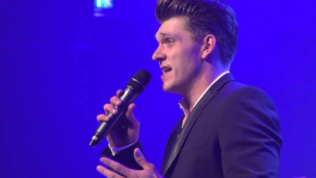 Dennis Henschel - Nur sie allein