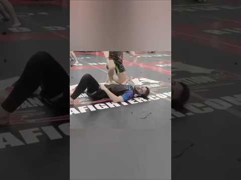 Side Control Shoulder Choke #bjj #grappling #mma #jiujitsu #combatsport