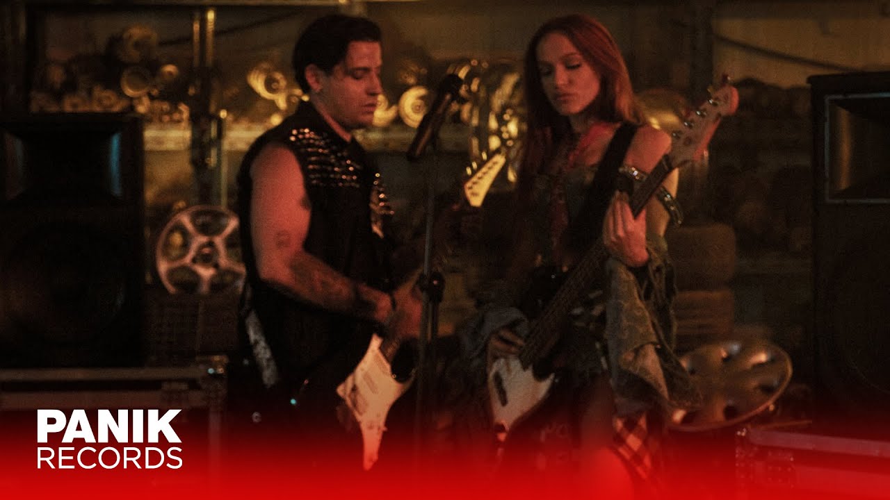 Αναστάσιος Ράμμος & Τάνια Μπρεάζου - Αλλάζω Εγώ - Official Music Video