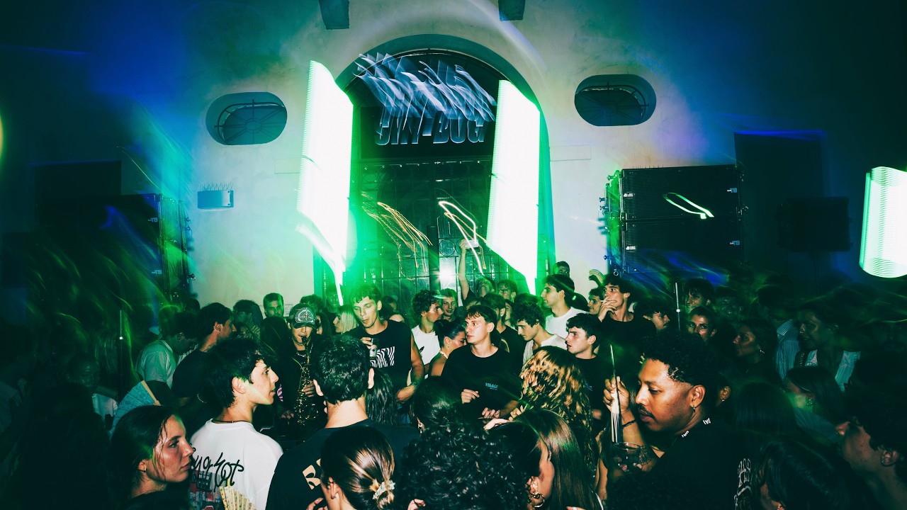 Watch SKY-BUG Studios at Village | Full Set | 30.08.2026 on YouTube Watch SKY-BUG Studios at Village | Full Set | 30.08.2026 on YouTube