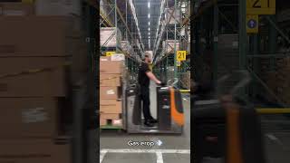 Een Kijkje In Een Werkdag Als Orderpicker