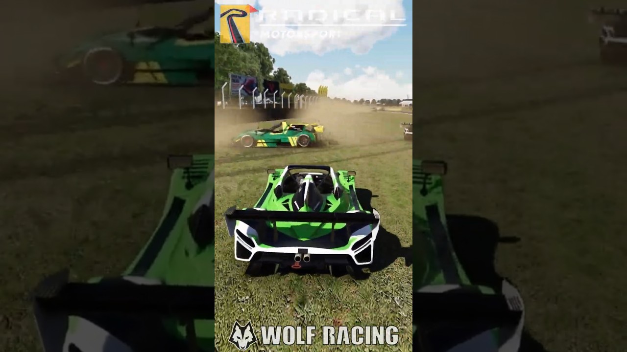 Race 1 Disaster before Turn 1 - Bikesports (Radical SR3 XXR) - Oulton Park - 750MC Sim Championship